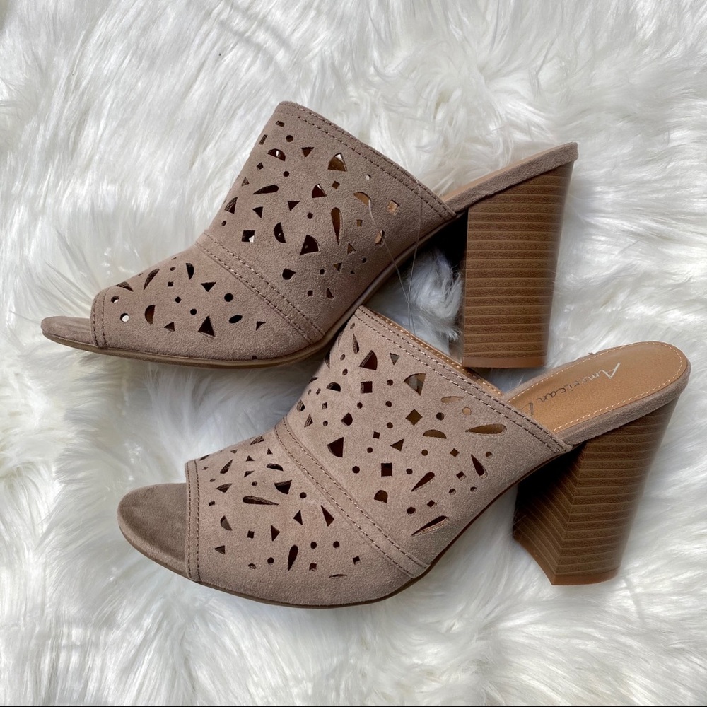 American Eagle taupe colored perforated mules